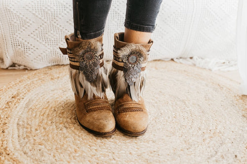 Artistic Feather Boot Cuffs