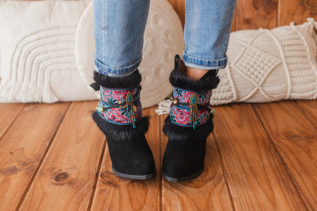 Fur Edges & Antique Gold Pendant Boot