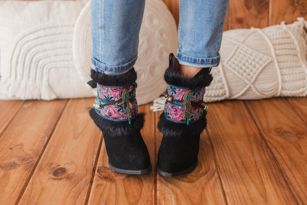 Fur Edges & Antique Gold Pendant Boot