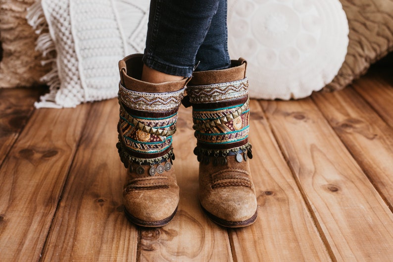 Rustic Trible Boot Covers