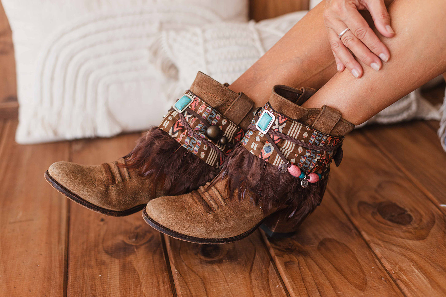 Turquoise Cuffs Decorative Boot