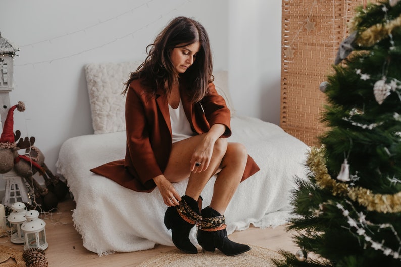 Western Rhinestone Floral Print Boot Covers