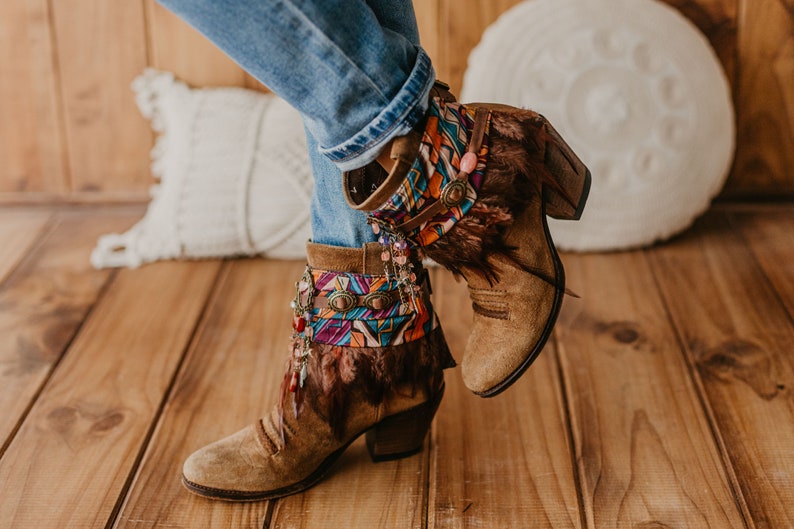 Brown Feather Hem Dreamcatcher Boot Covers