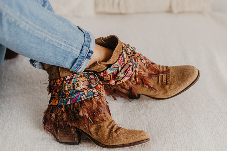 Brown Feather Hem Dreamcatcher Boot Covers