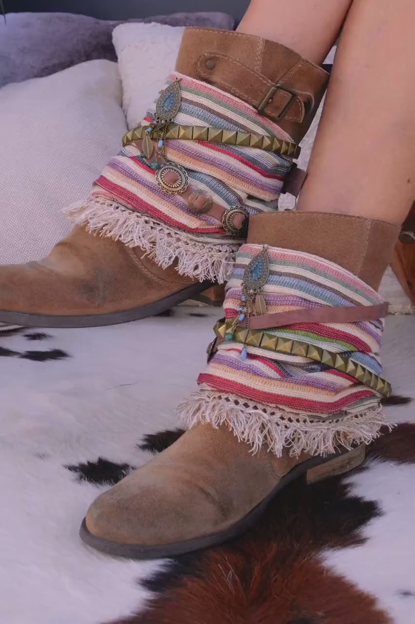 Video Colorful Western Fringe Boot Covers