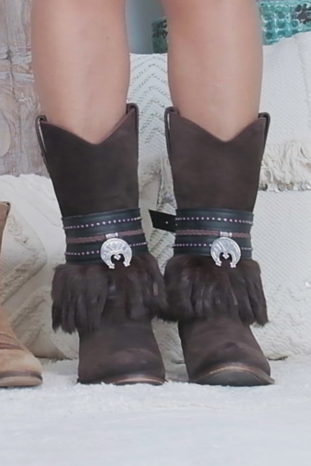 Video_Leather Fur Western Fringe Boots